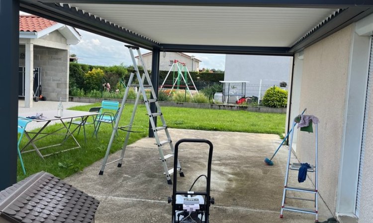 Nettoyage d'une pergola + bulle de piscine à l'eau pur  - Montbrison - NAOKI Montbrison